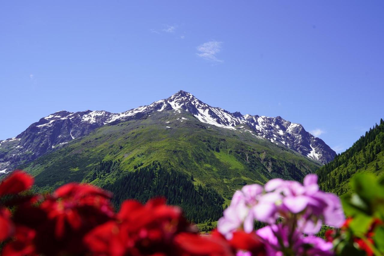 סנט לאונרד אים פיצטל Hotel Mittagskogel Pitztal מראה חיצוני תמונה