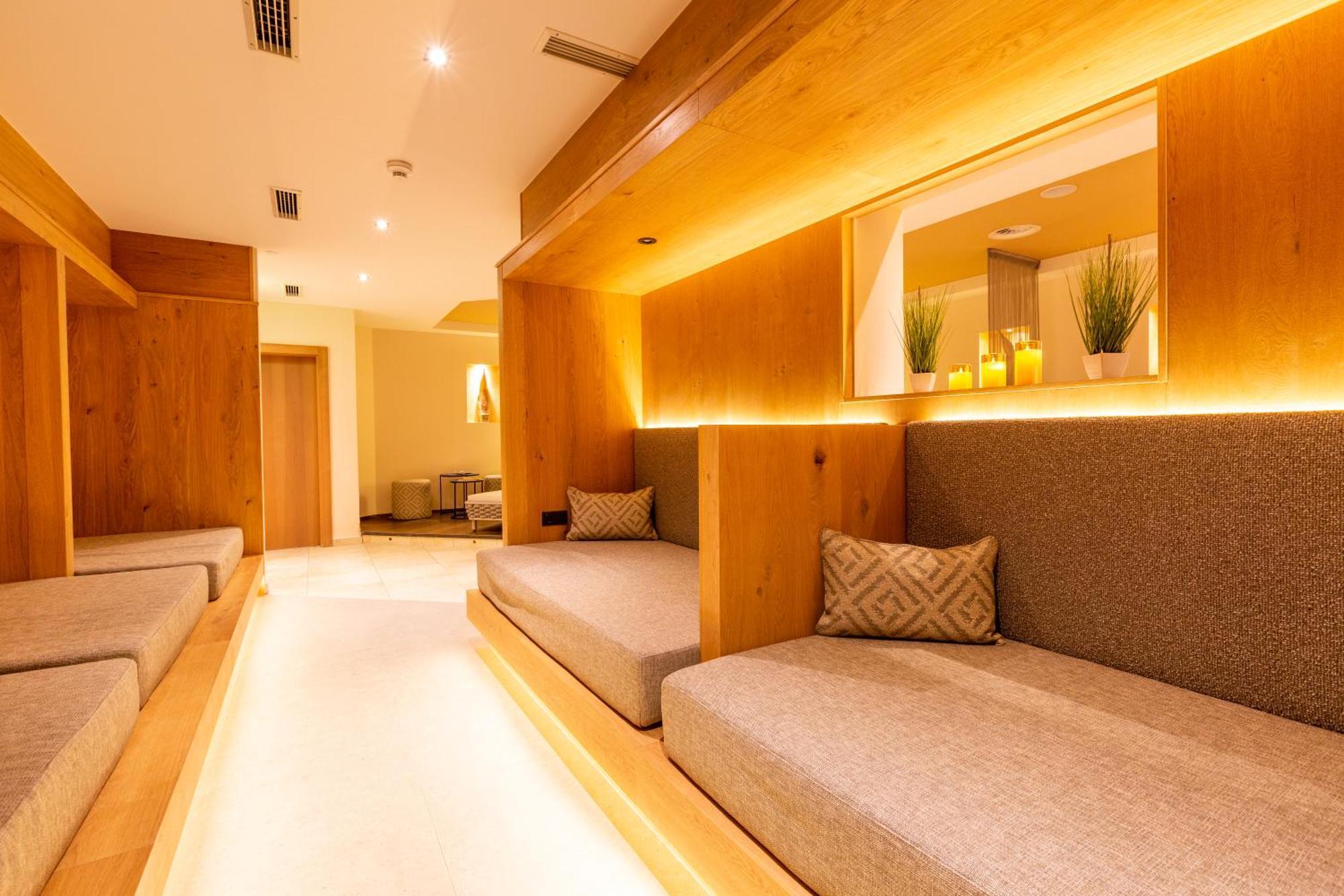 סנט לאונרד אים פיצטל Hotel Mittagskogel Pitztal מראה חיצוני תמונה