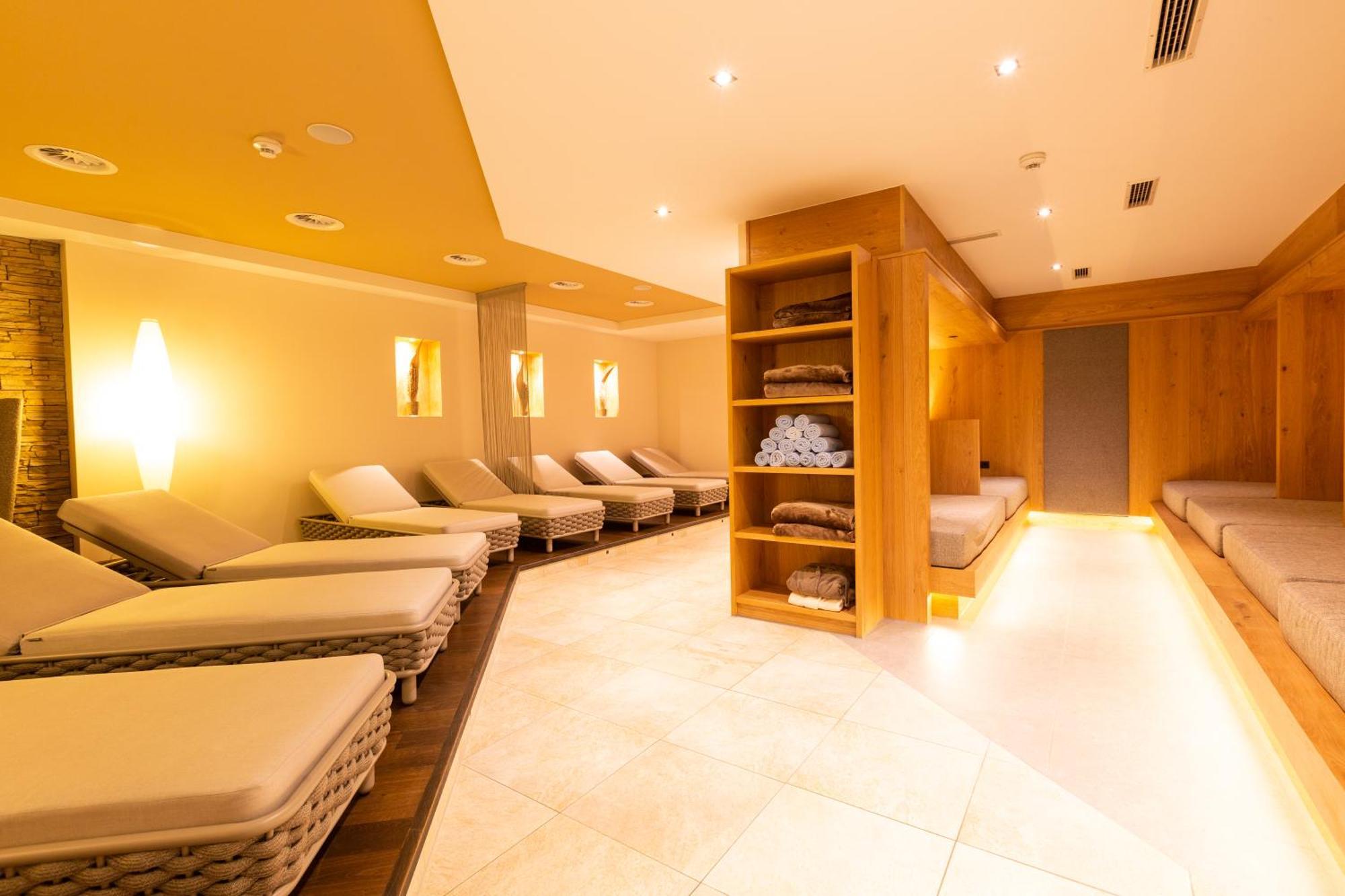 סנט לאונרד אים פיצטל Hotel Mittagskogel Pitztal מראה חיצוני תמונה