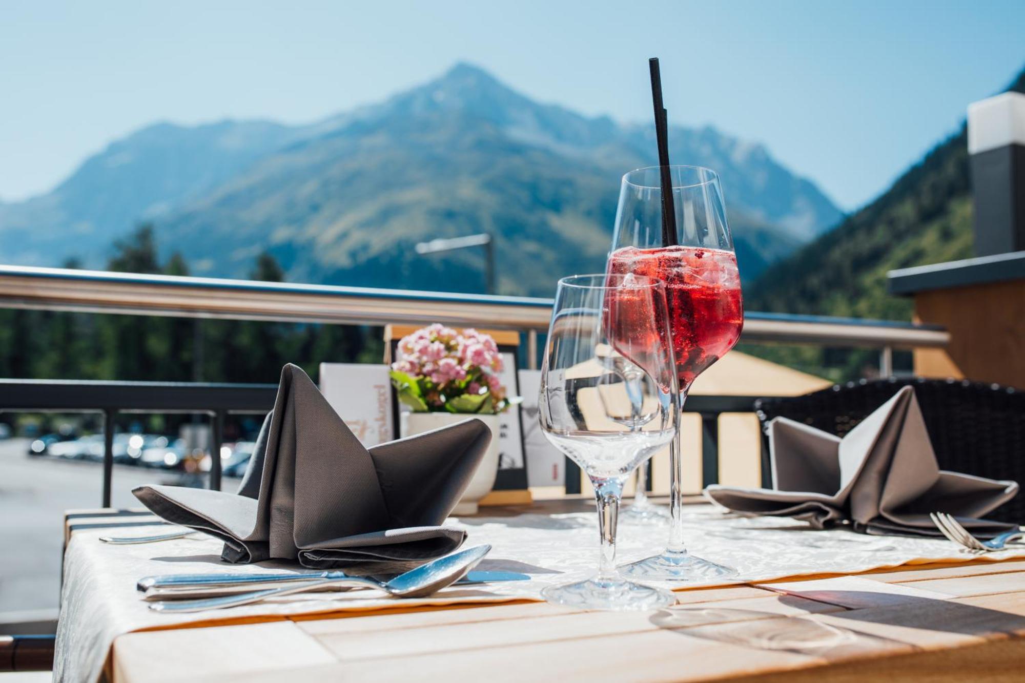 סנט לאונרד אים פיצטל Hotel Mittagskogel Pitztal מראה חיצוני תמונה