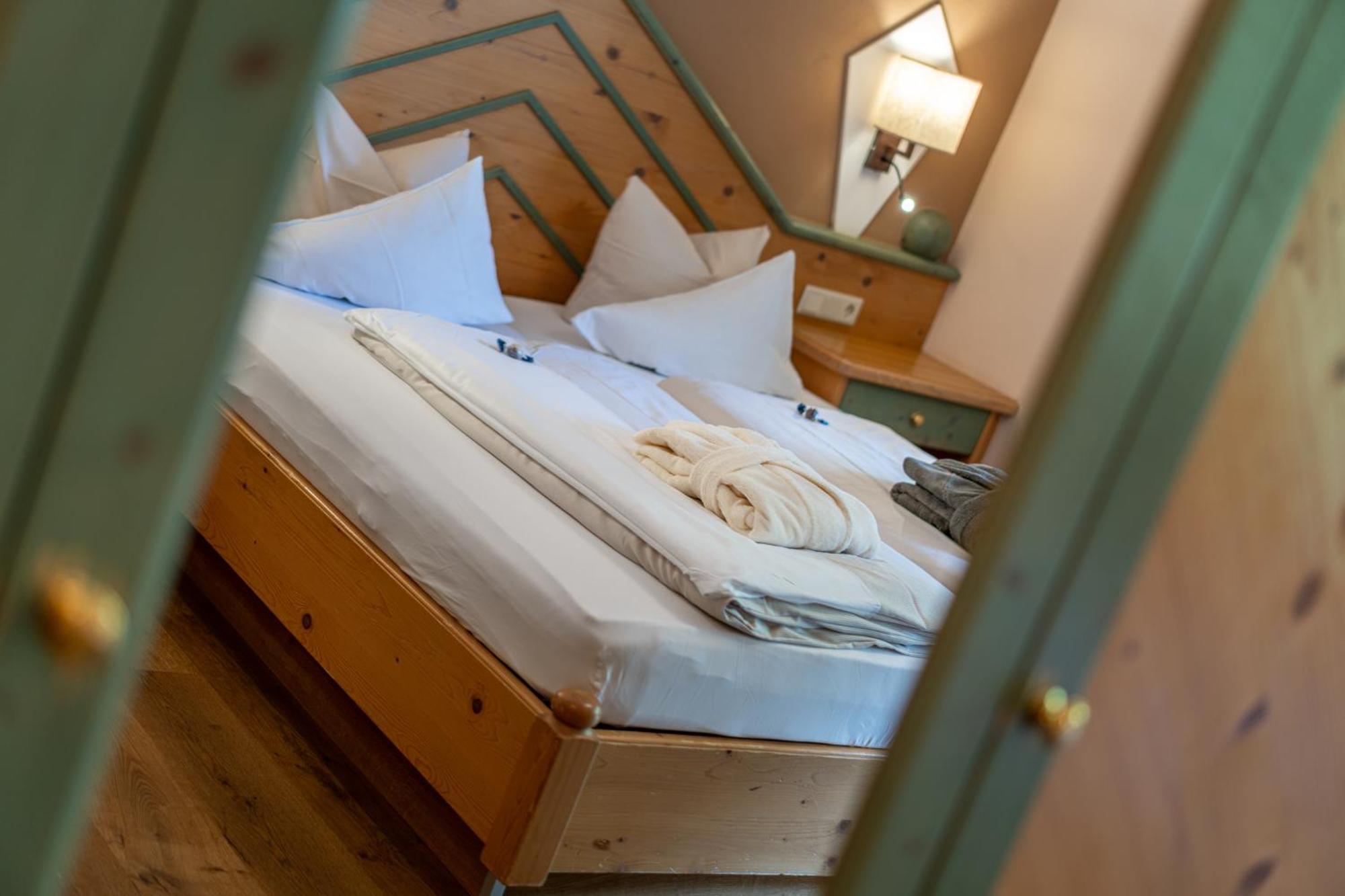 סנט לאונרד אים פיצטל Hotel Mittagskogel Pitztal מראה חיצוני תמונה